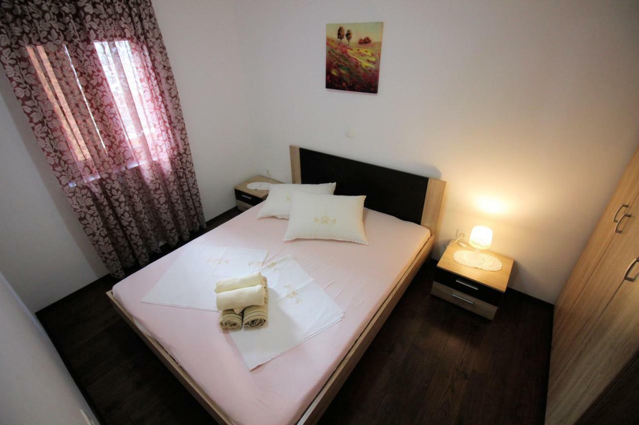 Apartmani Irena Novi Vinodolski Exterior photo