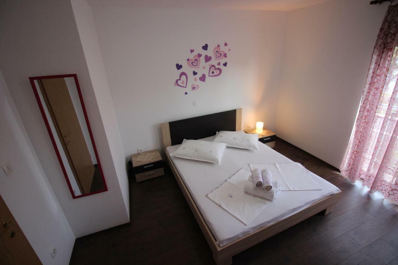 Apartmani Irena Novi Vinodolski Exterior photo