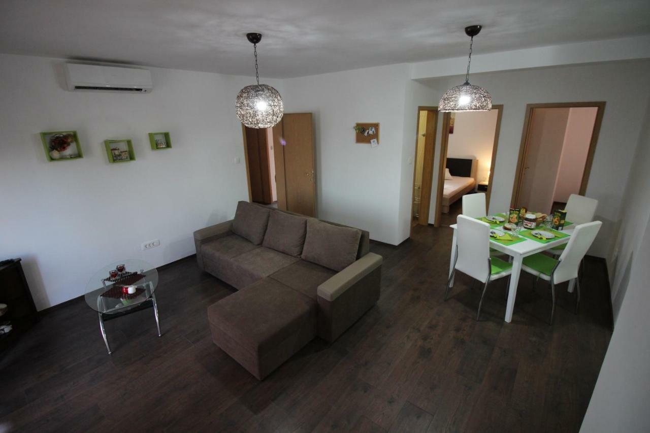 Apartmani Irena Novi Vinodolski Exterior photo